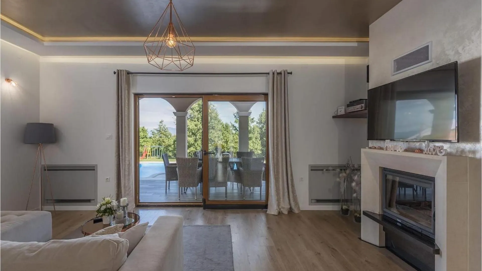 Villa Anima Beram 0*,